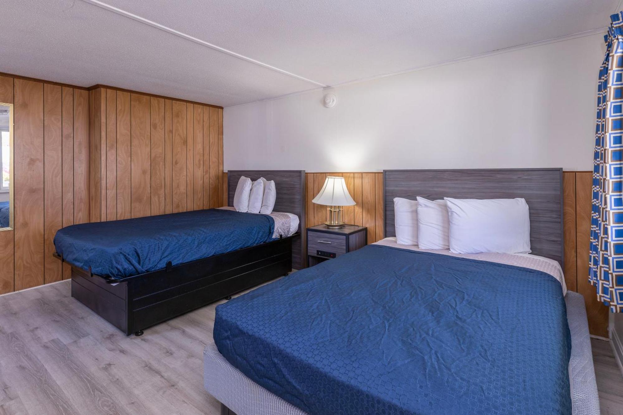 Ne'r Motel
