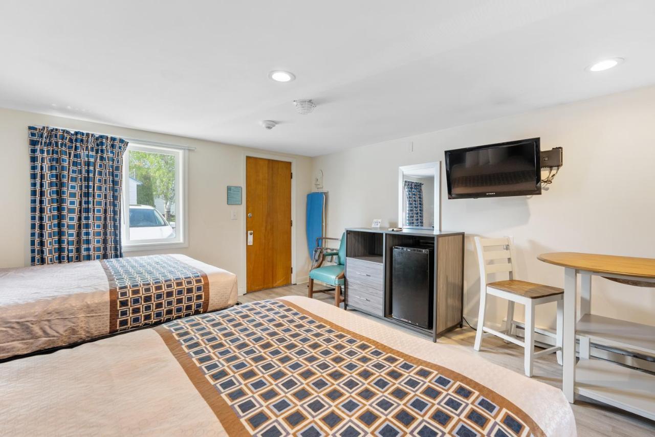 Ne'r Motel